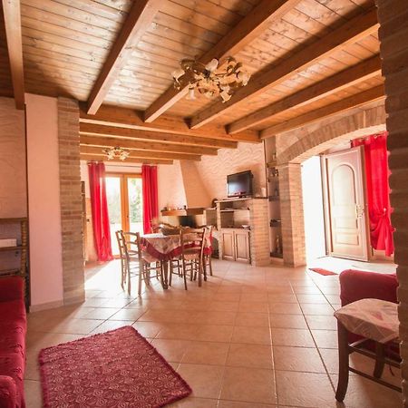 Casa Vacanza Il Mandorlo Domusnovas Екстер'єр фото