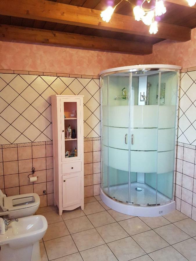 Casa Vacanza Il Mandorlo Domusnovas Екстер'єр фото