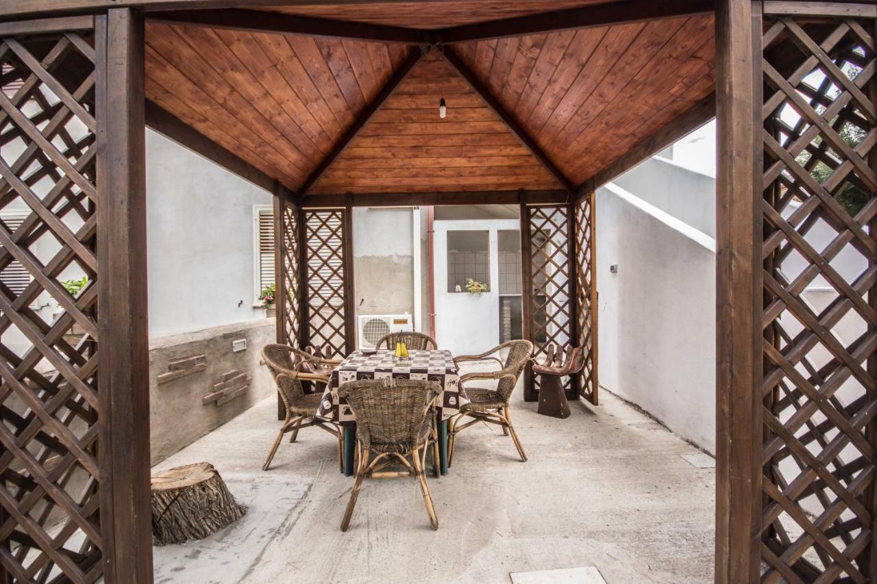 Casa Vacanza Il Mandorlo Domusnovas Екстер'єр фото
